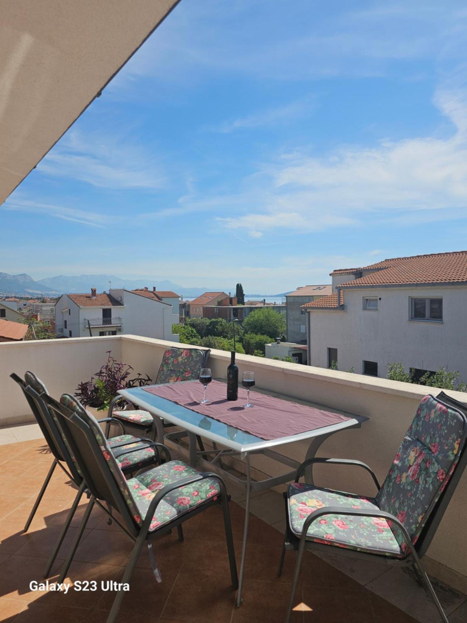 Apartmani Dianna Kaštela Exterior foto